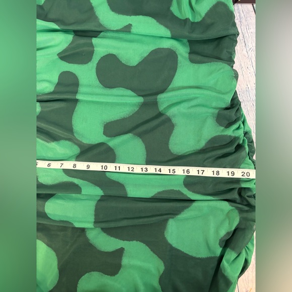 NWT Ava & Viv Green Geo Ruched Mesh Bodycon Vacation Casual Party Midi Dress 14W - Picture 12 of 13